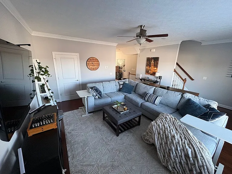 601 Spring Oaks Dr — Photo 6