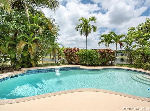 5th image of 1504 Sandpiper Cir