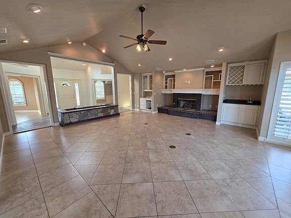 5th image of 1533 Brookdale Way