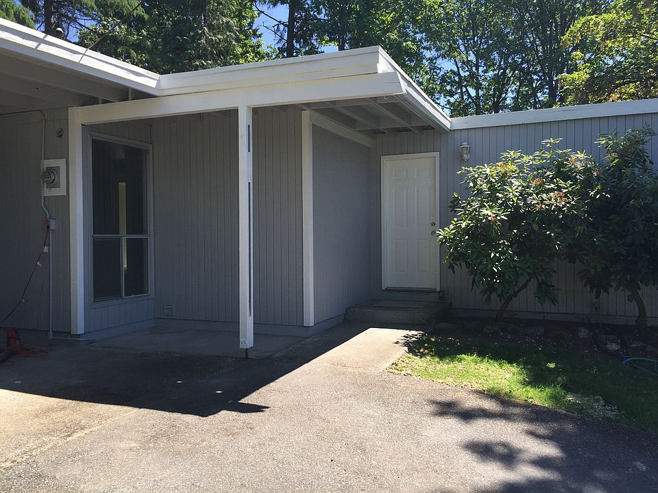 1st image of 12617 NE 112th Pl