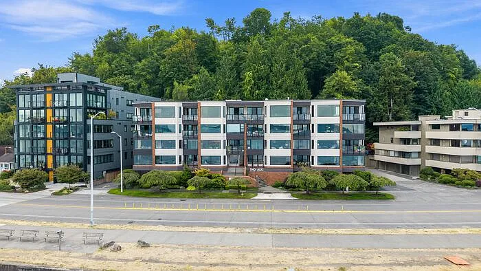 1140 Alki Ave SW #204 — Photo 36