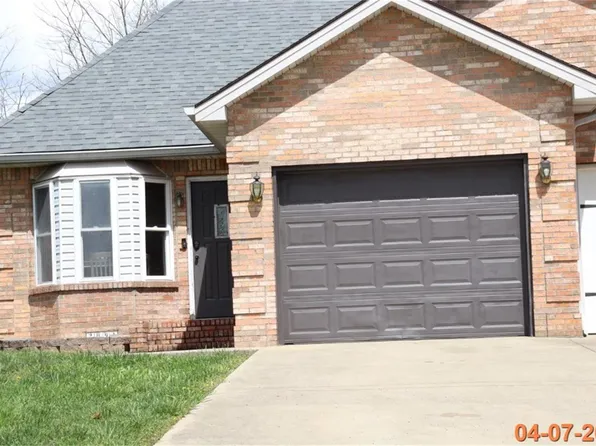 209 Central Point Ave #A, Somerset, KY 42503