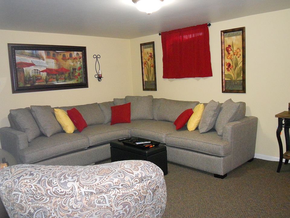 1st image of 807 Hayner Dr