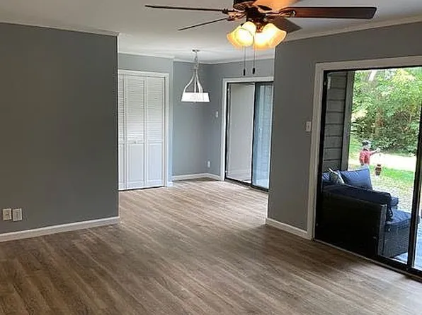 750 Shaker Dr APT 502, Lexington, KY 40504