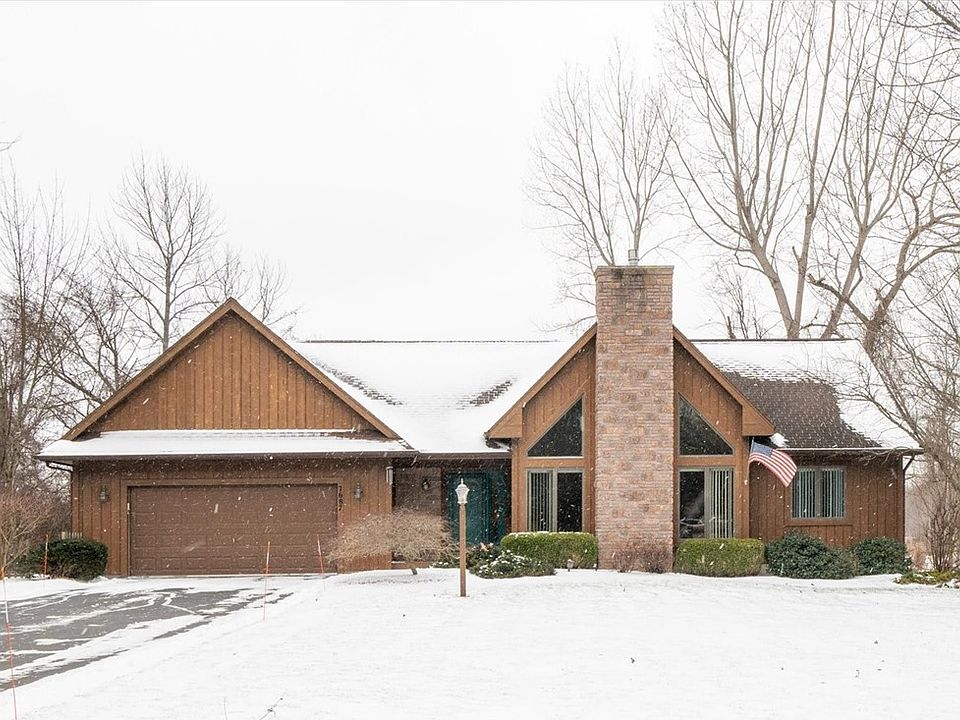 1st image of 7687 Tamarack Ln