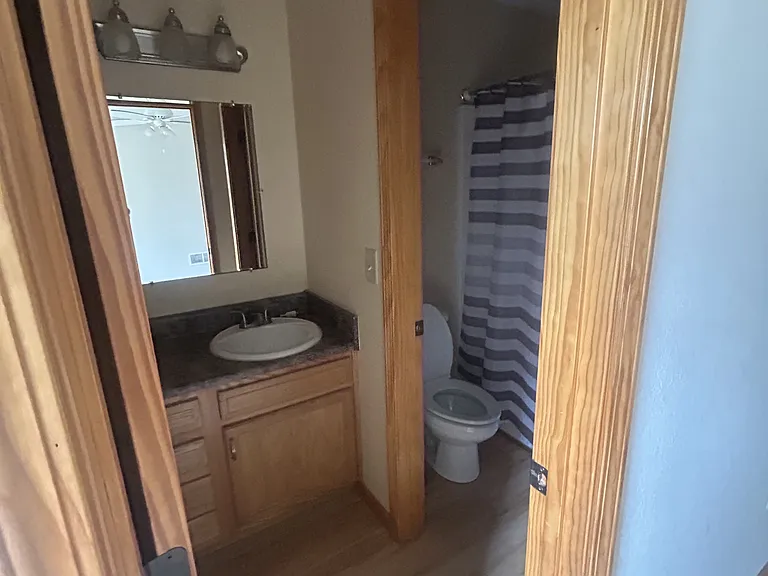 722 Lake Forest Dr #6 — Photo 5