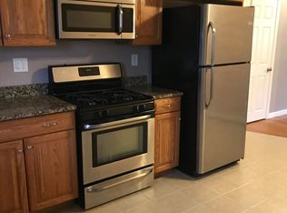 3 Coral St APT B, Millbury, MA 01527