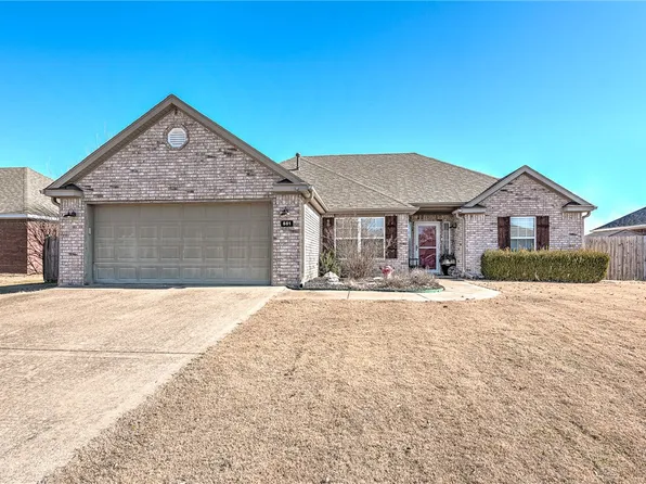 551 Dogwood St, Centerton, AR 72719