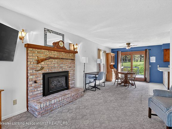 4th image of 10671 Woodbury Rd