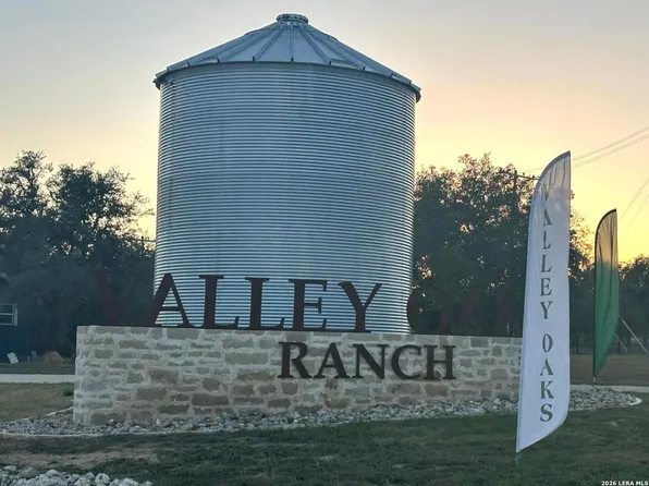 207 Crescent LOT 207, Hondo, TX 78861