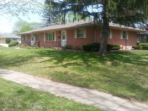 3rd image of 2204 Denver Dr