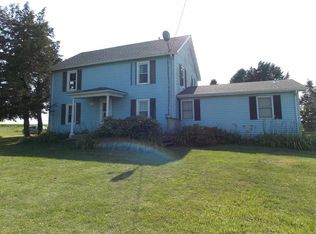 5793 W Town Line Rd, Leaf River, IL 61047