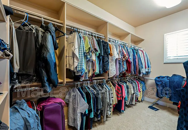 2720 E Jade Pl — Photo 32