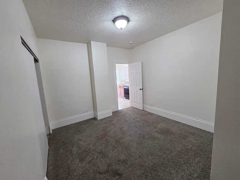 15616 SE Division St #2 — Photo 6