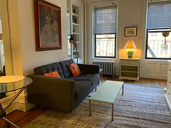 Rented by NY Casa Group