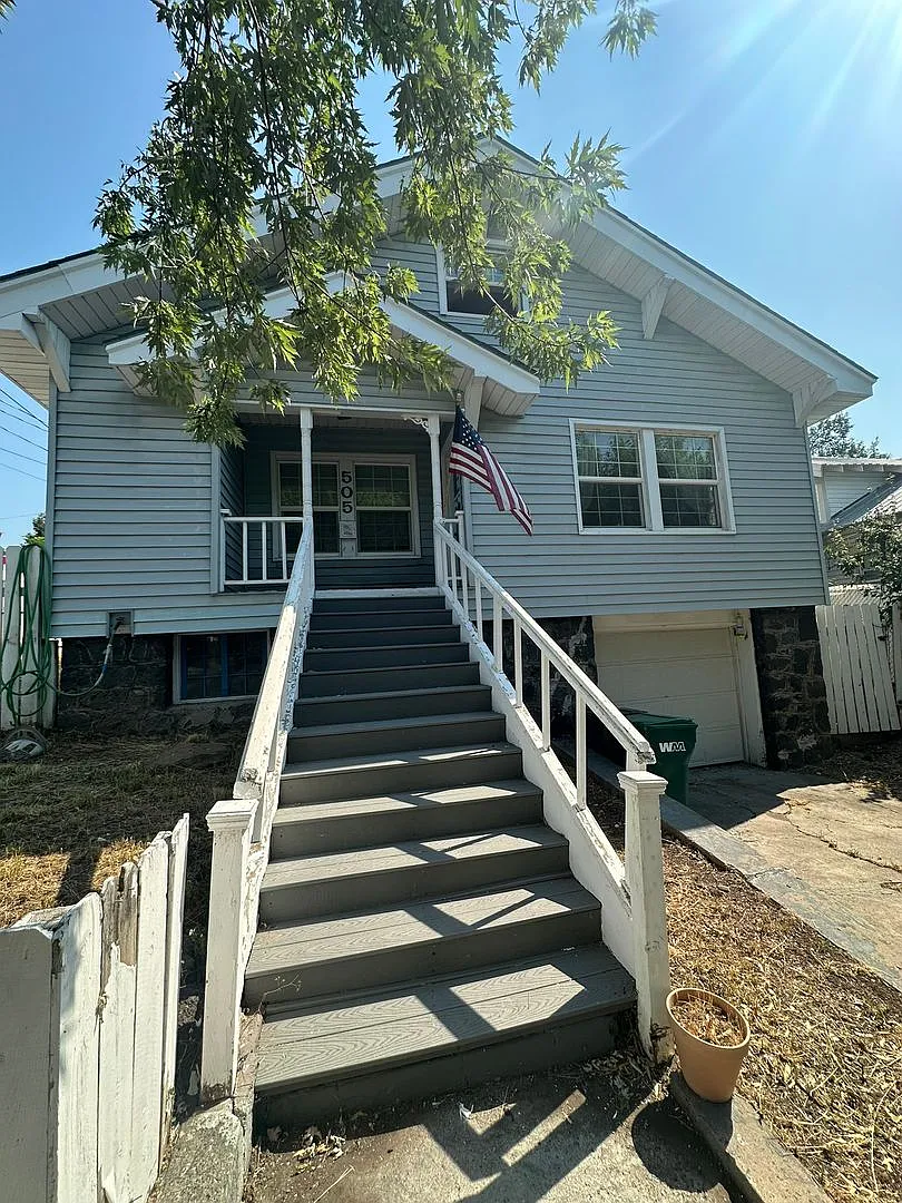 505 N 5th St photo 1