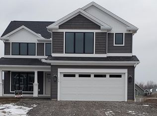 138 Avian Way, Lancaster, NY 14086