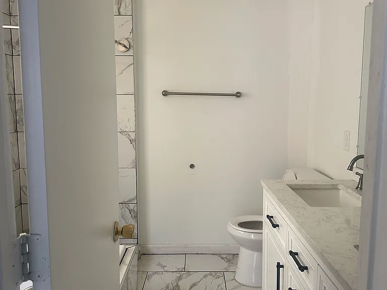 3058 Lake Hill Ct — Photo 10