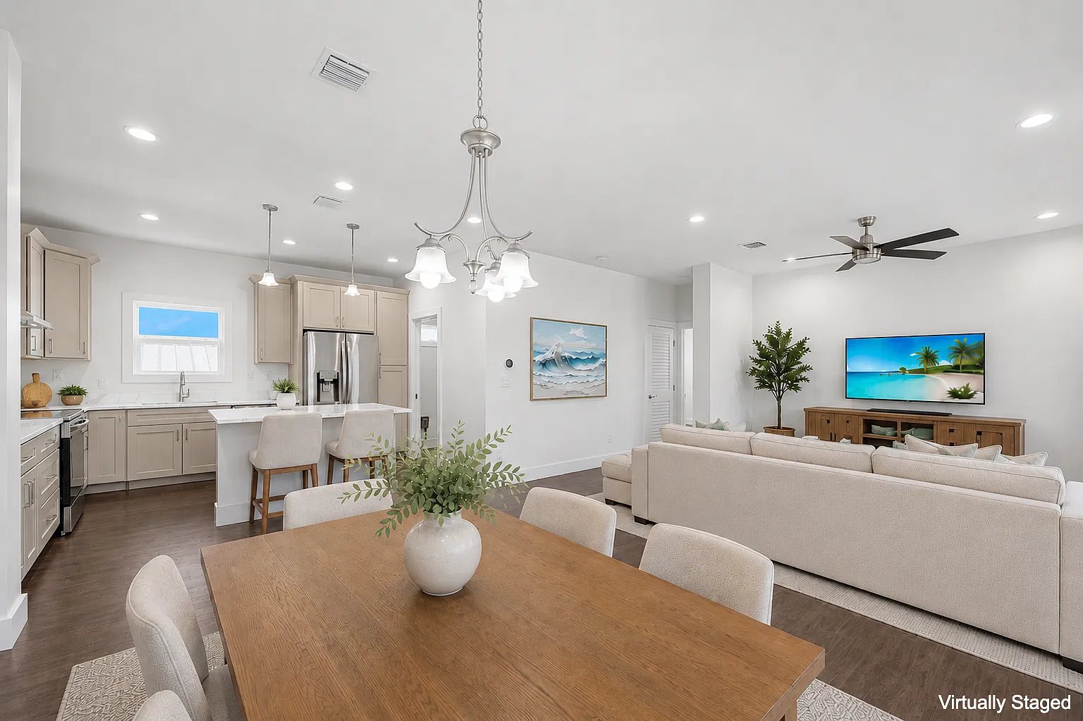 4 bed, 2000 sqft, $6,000 — Photo 3