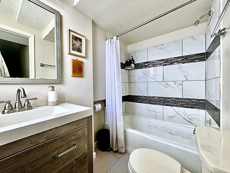 12716 Crystal Ave — Photo 13