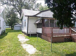 2nd image of 1803 E Hines St