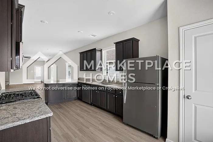 15623 Plum Brook Dr — Photo 7