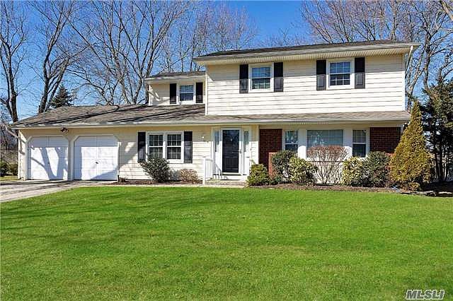 1st image of 16 Pine Hollow Ln