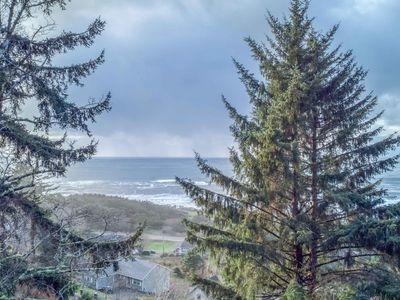 260 Crestview Dr, Yachats, OR, 97498