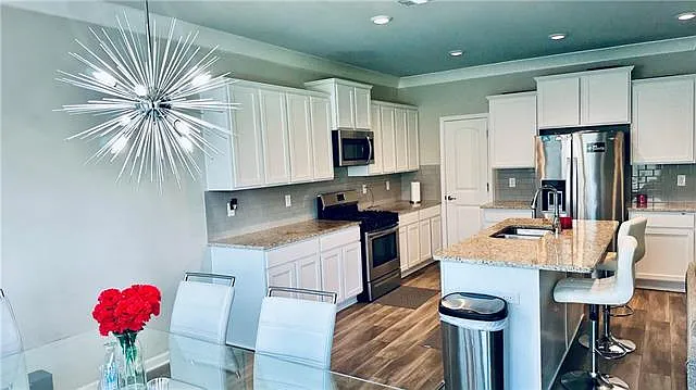 3764 Canal Bank Dr — Photo 6