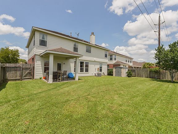 4th image of 2235 Enchanted Park Ln
