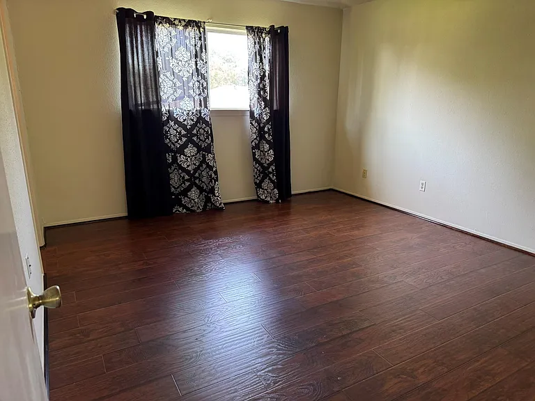 5614 Country Green St — Photo 19
