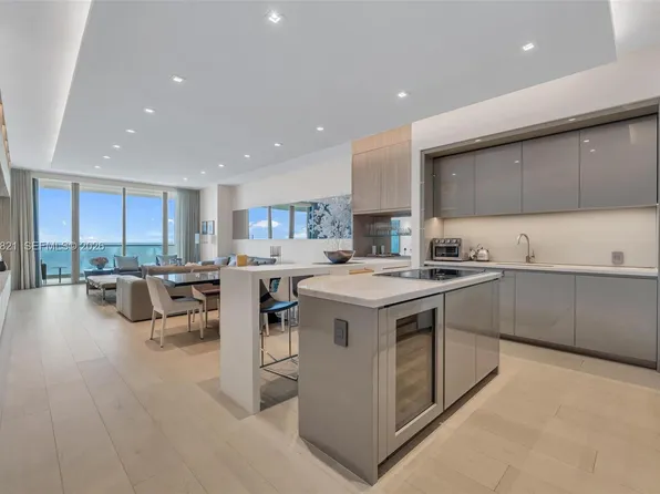18975 Collins Ave, Sunny Isles Beach, FL