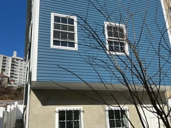 57 Woodside Pl, Newark City, NJ 07104
