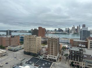 380 Pelissier St #1805, Windsor, ON N9A 6V7