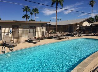 685 E Vista Chino APT 4, Palm Springs, CA 92262
