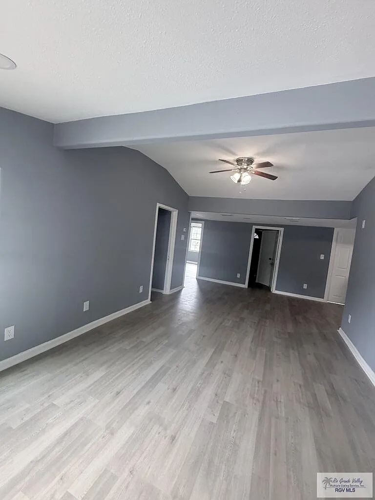 4 bed, 2.0 bath, 1368 sqft, $1,200 — Photo 4
