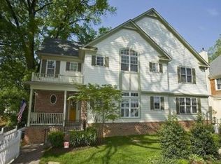 5524 Macarthur Blvd NW, Washington, DC 20016