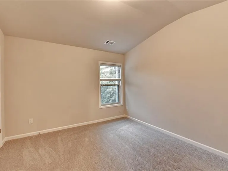 11619 Davenport Ln — Photo 31