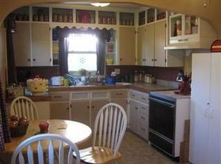 822 W 7th St, Junction City, KS 66441