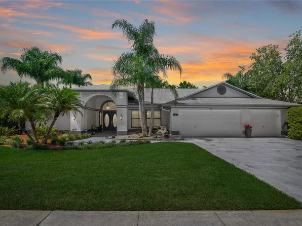 778 Centerwood Dr, Tarpon Springs, FL 34688