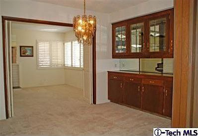 4th image of 2303 Manzanita Ln
