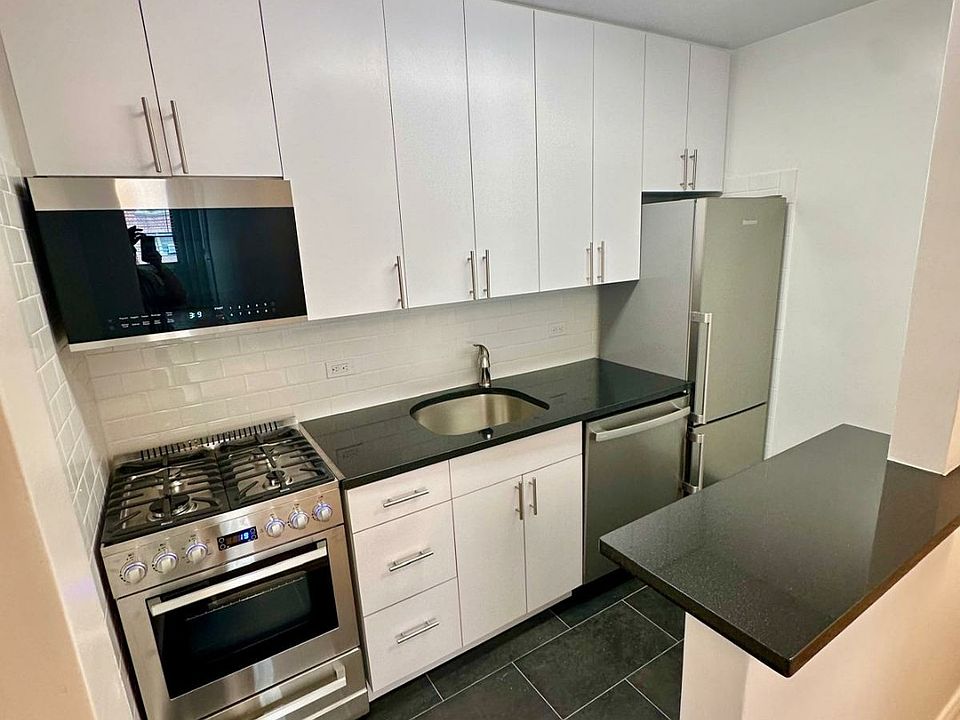 1st image of 442 W 57th St APT 12C