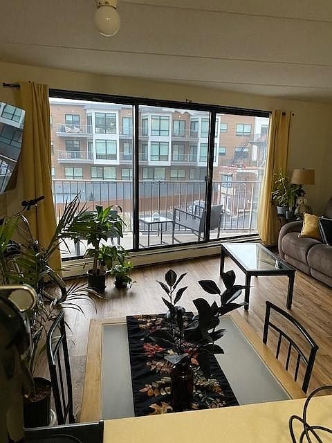 1st image of 1155 Warburton Ave APT 5X