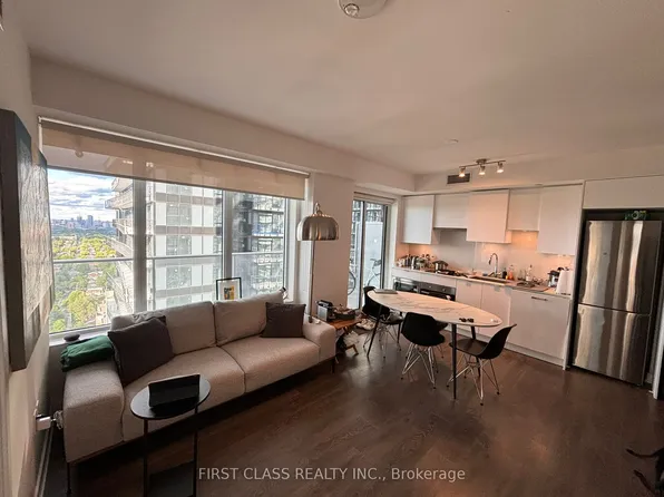 99 Broadway Ave #2803, Toronto, ON M4P 0E3