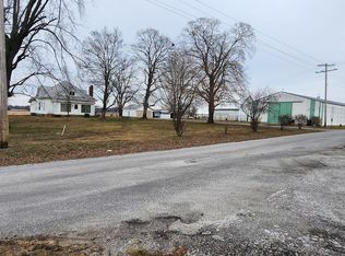 1100 John Stelle Rd, Mc Leansboro, IL 62859