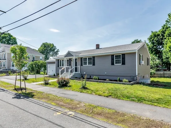 15 Sargent St, North Andover, MA 01845