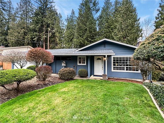 3rd image of 3026 Ammons Dr