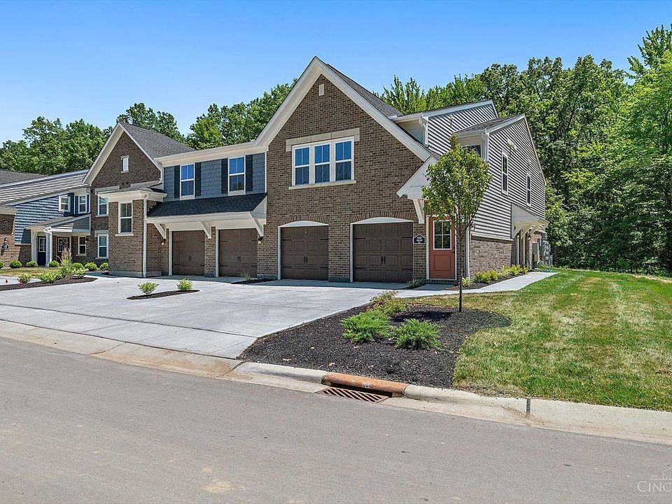 1st image of 5880 Parkview Ln #304
