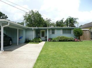 9117 Melrose Ln, River Ridge, LA 70123