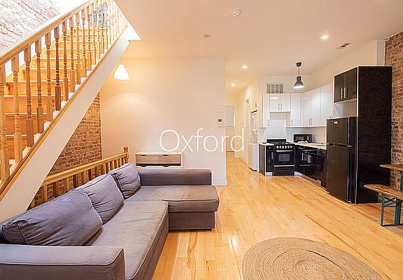 3rd image of 308 Linden St #1